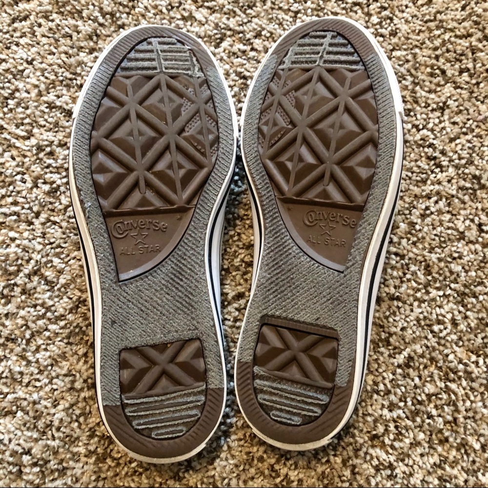 Converse shoes - Picture 5 of 6
